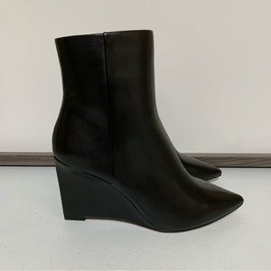 Sanctuary Women's Pacer Wedge Bootie Leather-Size 6 NWT